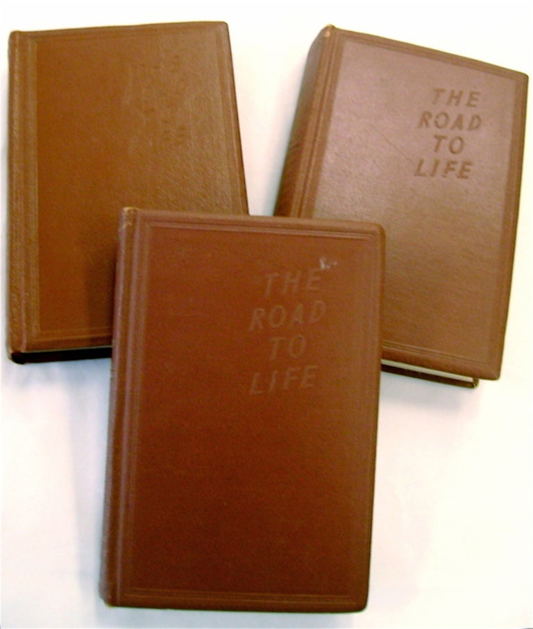 [75091] The Road to Life: (An Epic of Education). MAKARENKO, nton, emyonovich.