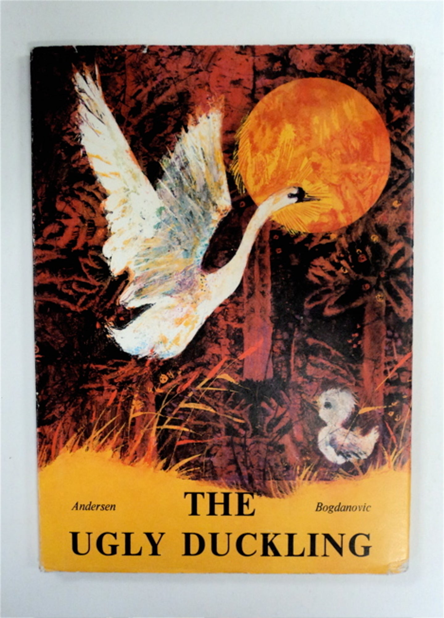 The Ugly Duckling | Hans Christian ANDERSEN