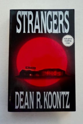96842] Strangers. Dean R. KOONTZ